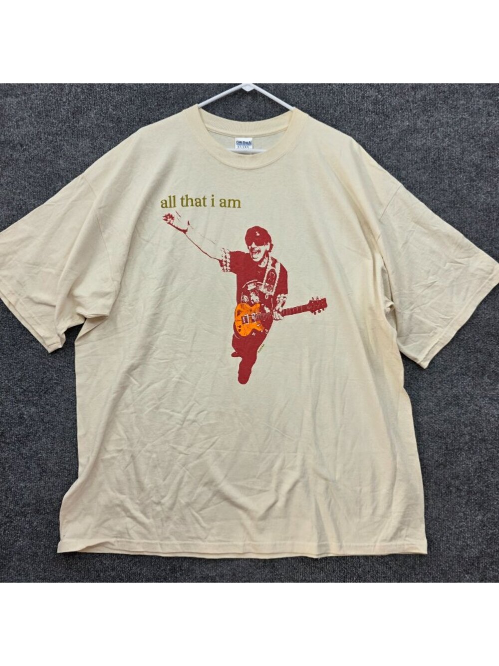 Gildan All That I Am Guitar Player Graphic Tee XXL Cream Cotton Rock Music Y2K